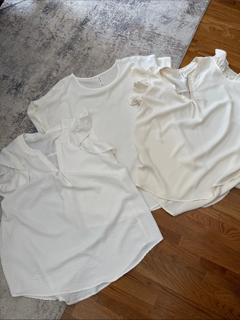 Zenana Outfitters Cream and White Flutter Sleeve Blouse Set